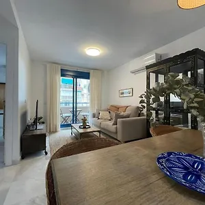 https://calu-homes-cerca-playa-de-huelin.es-andalucia.com